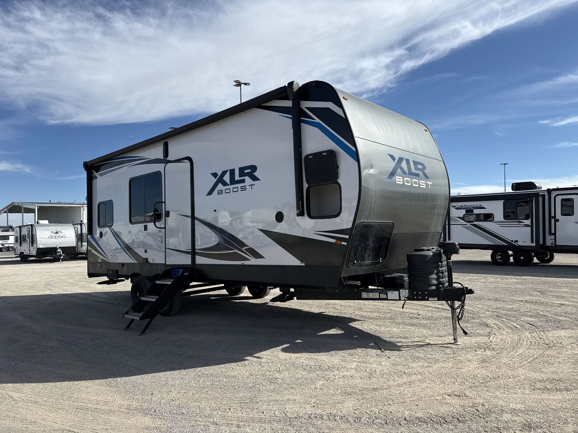 2024 Forest River XLR Boost 2114B - Photo 2