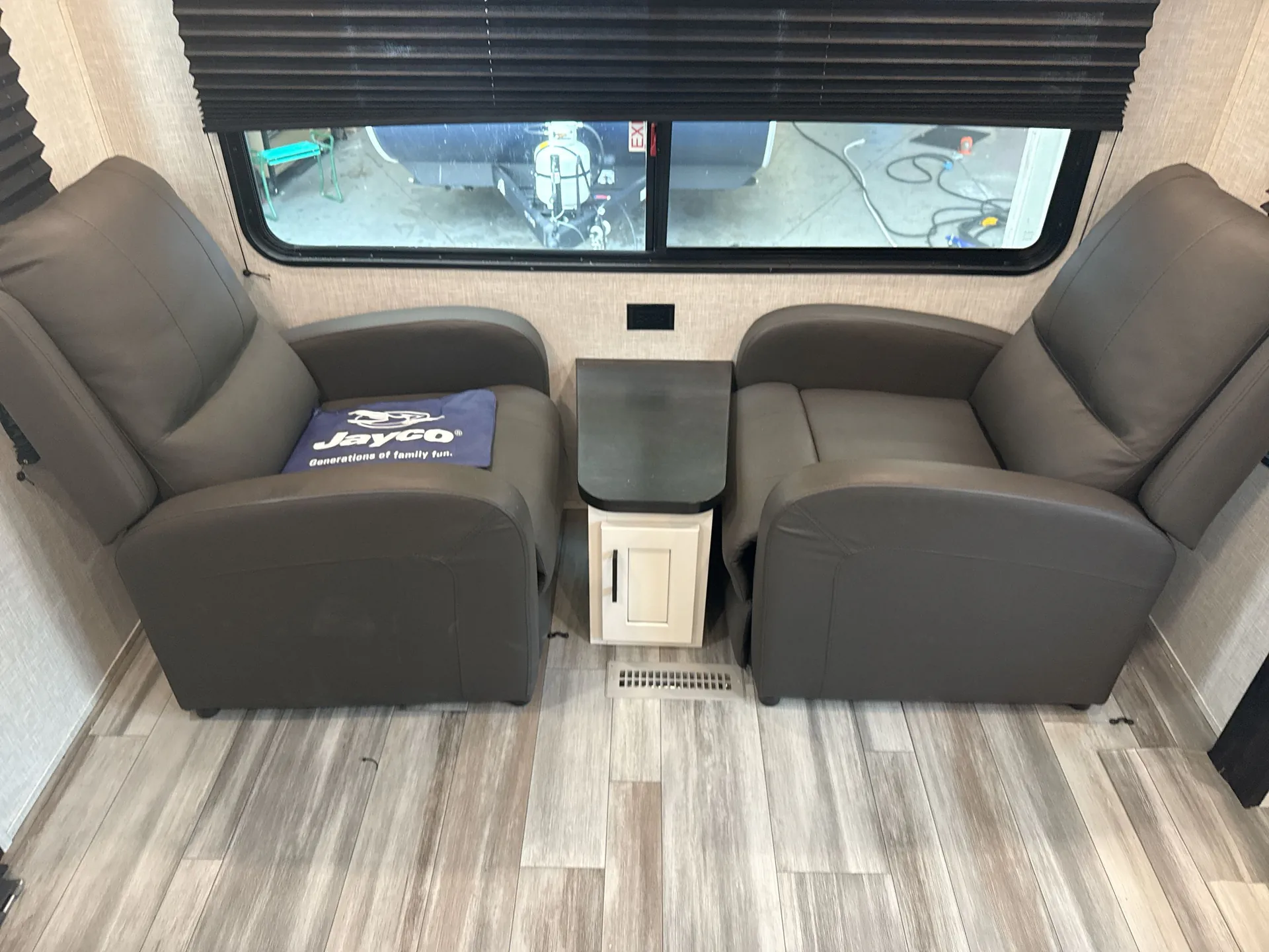 2024 Jayco Jay Flight 262RLS — living area main