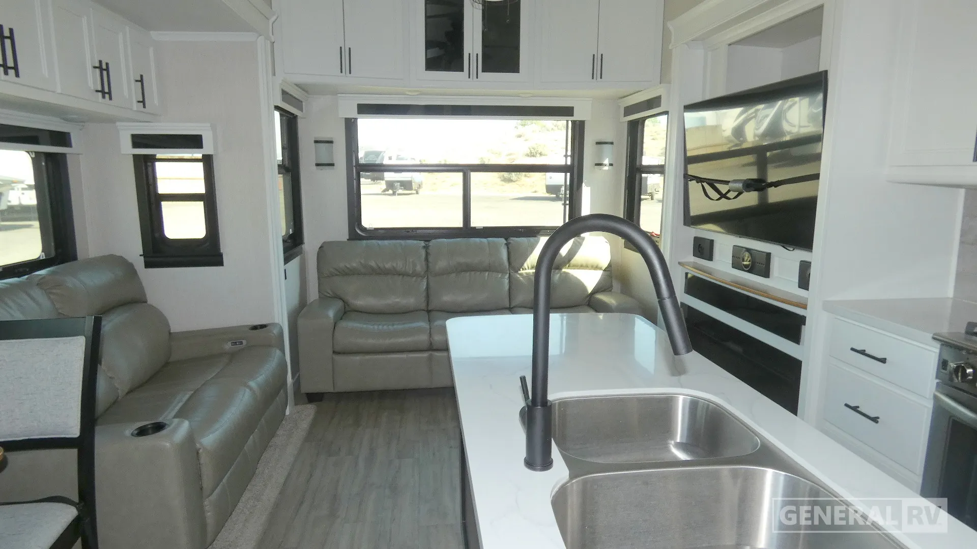 2021 Forest River Riverstone Reserve 3410PMK - Photo 3