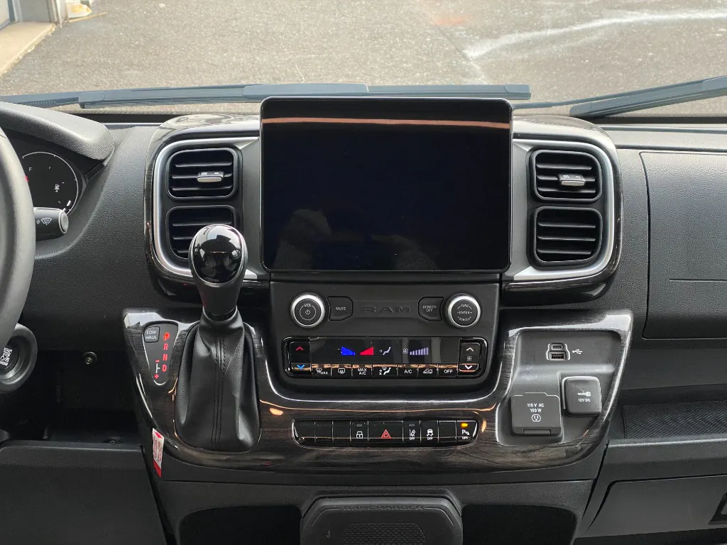 2025 Winnebago Travato 59G, Photos photo 57