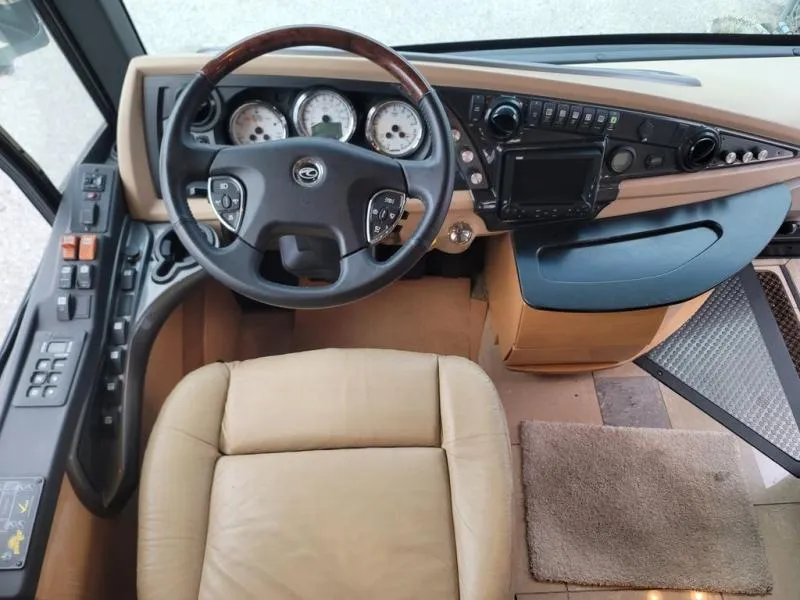 2009 American Coach Heritage 45B - Photo 4