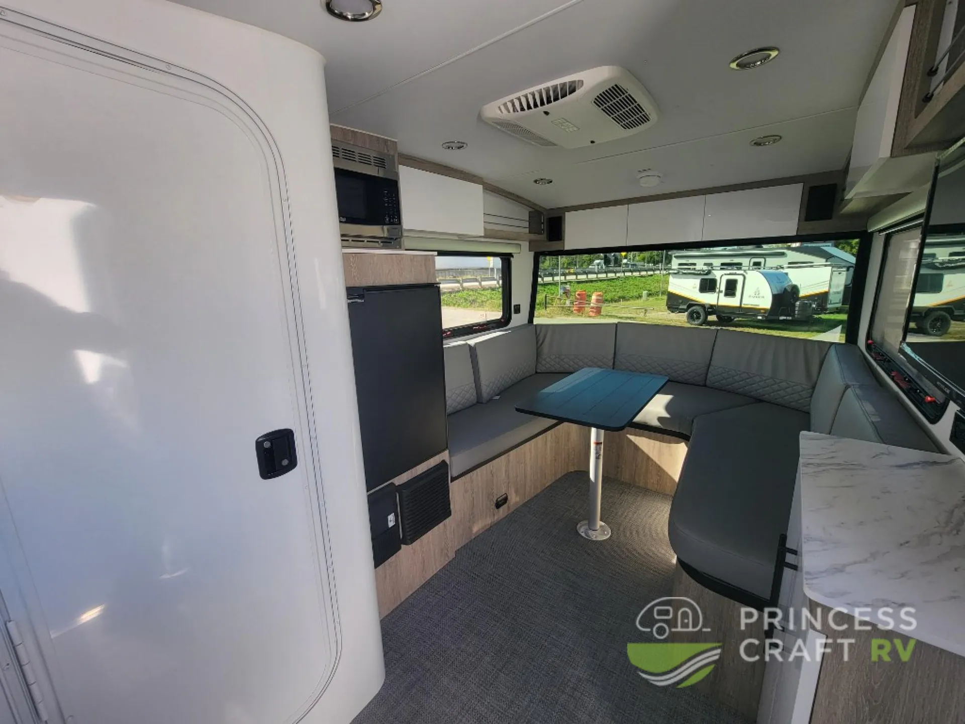 2026 inTech RV Sol Dawn Rover - Photo 4