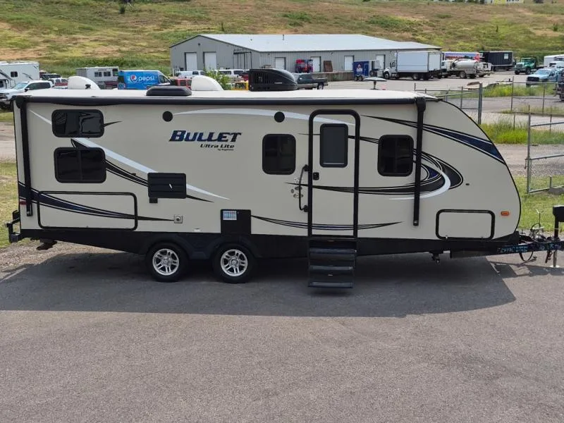 2018 Keystone Bullet 243BHSWE - Photo 3