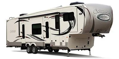 Palomino Columbus CMF320RS exterior
