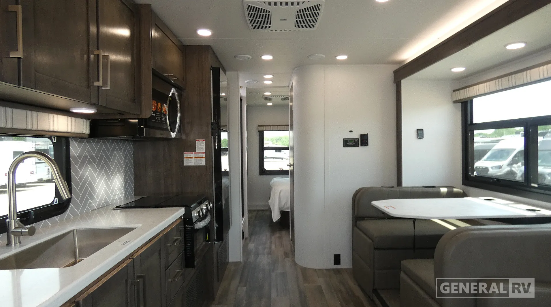 2026 Entegra Coach Esteem 29V - Photo 3