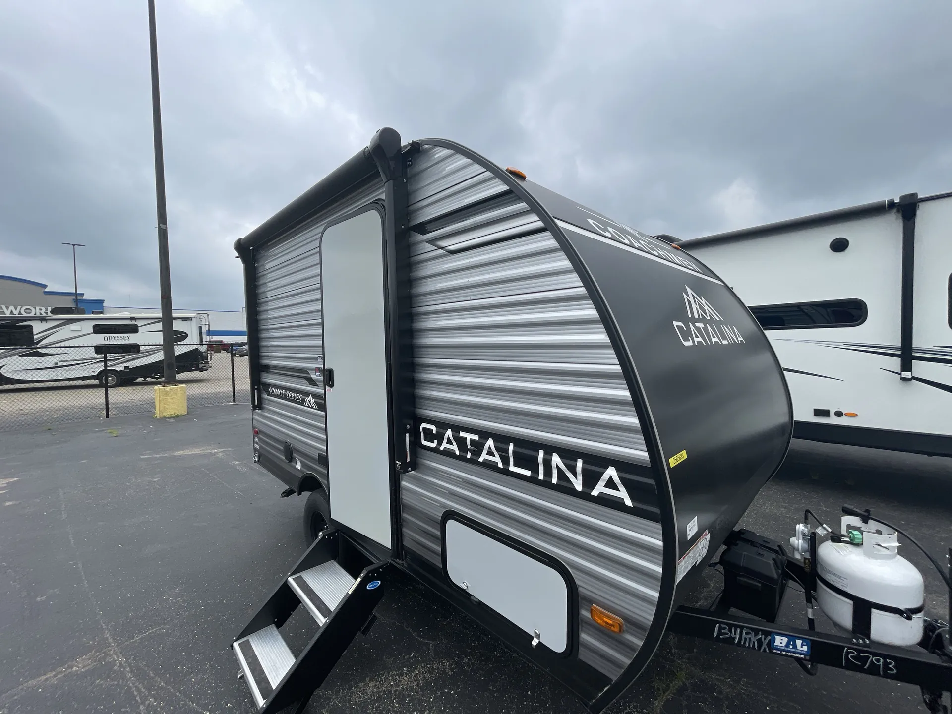 2026 Coachmen Catalina Summit Series 7 134RKX - Photo 2