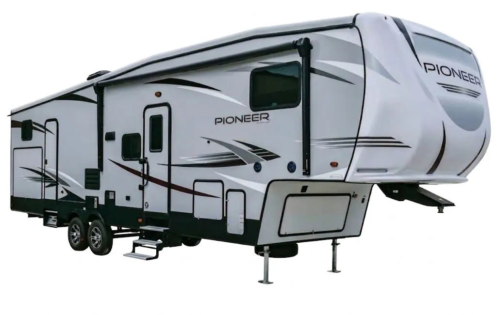 Heartland Pioneer PI 251 exterior