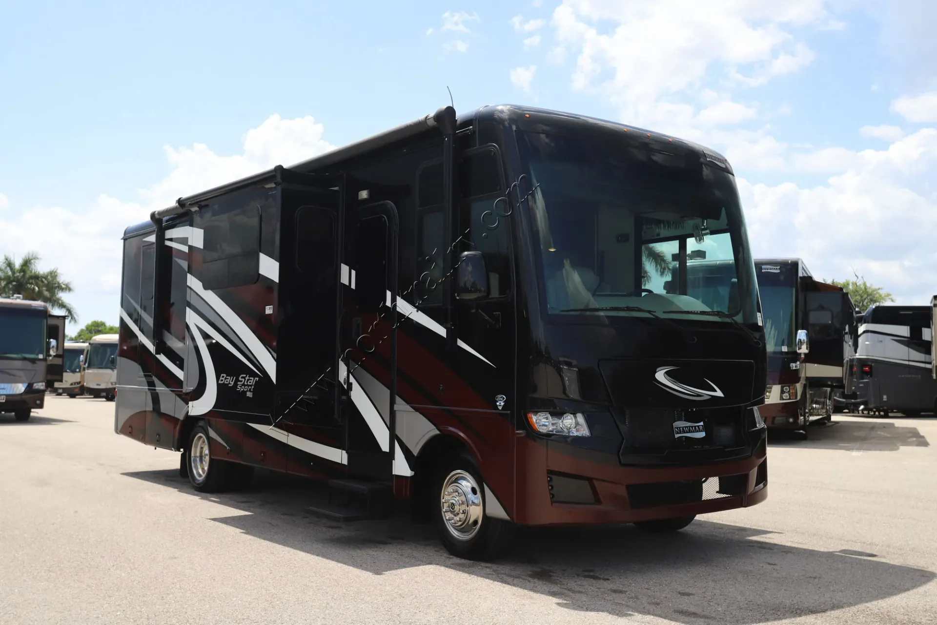 2022 Newmar Bay Star Sport 2905 - Photo 3