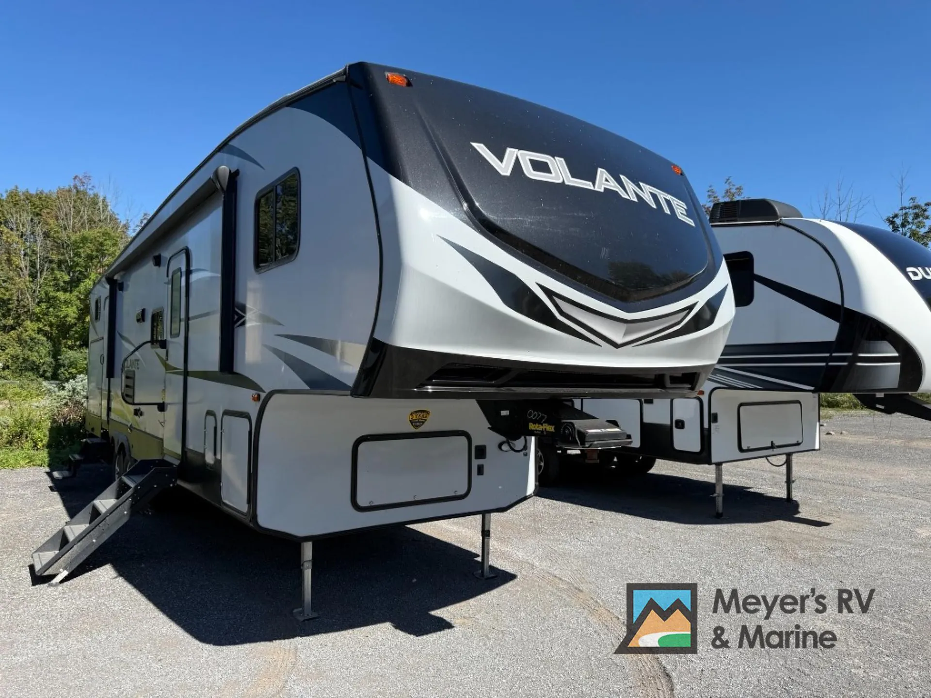 2021 CrossRoads Volante 310BH - Photo 2