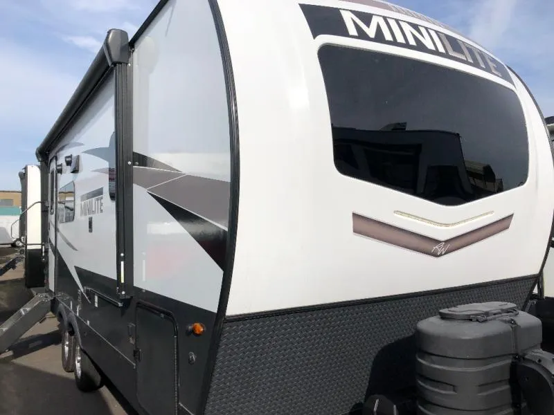 2024 Forest River Rockwood Mini Lite 2205S - Photo 2