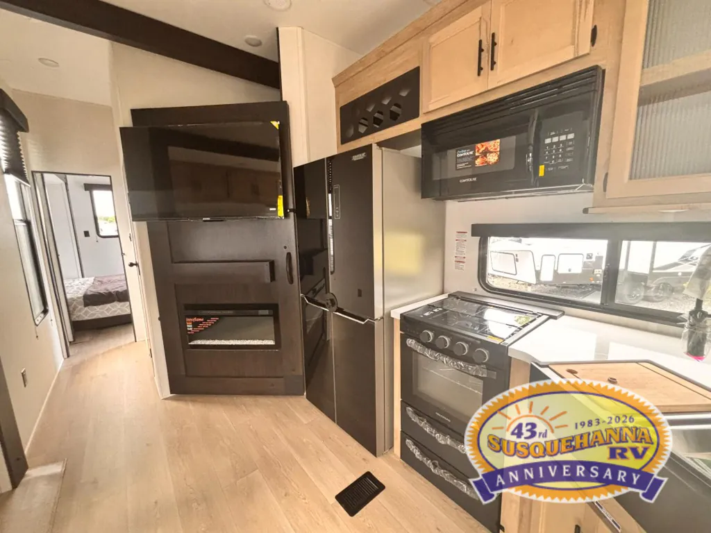 2025 Forest River Cherokee Timberwolf 39DC, Photos photo 6