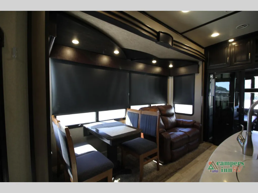 2016 Grand Design Momentum 380TH, Photos photo 43