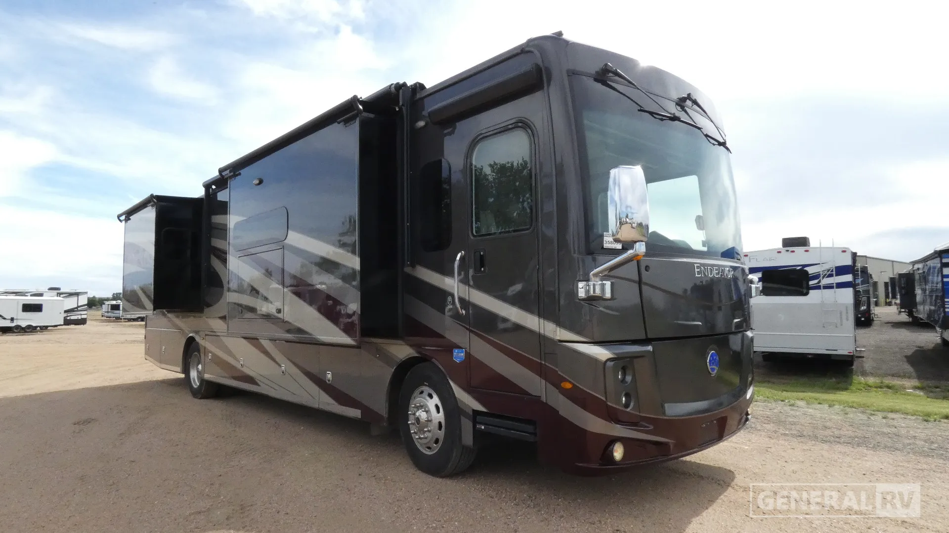 2022 Holiday Rambler Endeavor 38N - Photo 2