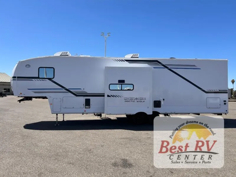 2026 Forest River Cherokee Arctic Wolf 331BH - Photo 3