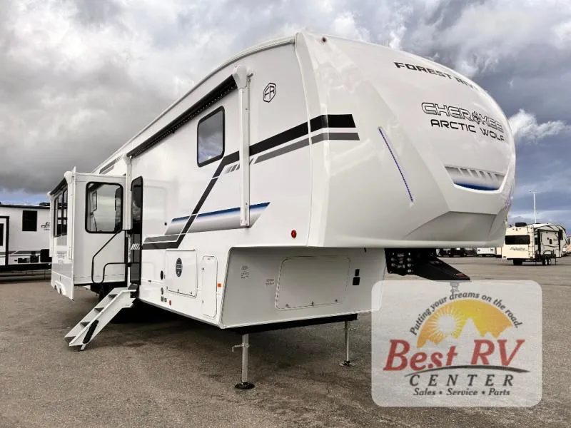 2026 Forest River Cherokee Arctic Wolf 38DST - Photo 2