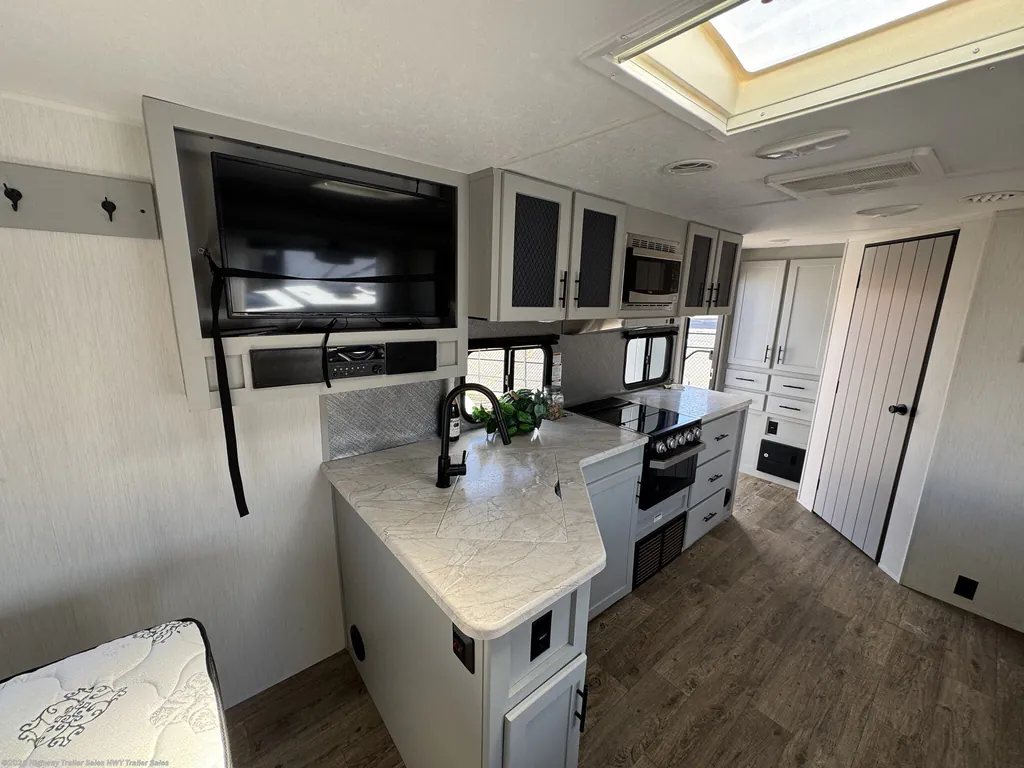 2021 Forest River Vibe 22RB, Photos photo 11