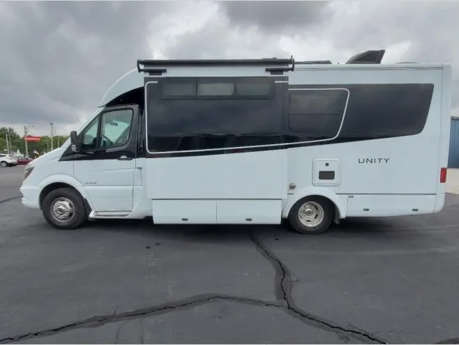 2018 Leisure Travel Unity U24MB - Photo 4