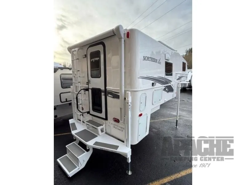 2026 Northern Lite Sportsman Plus New    8-11EX SP Wet Bath - Photo 4