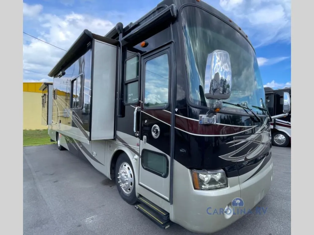 2011 Tiffin Motorhomes Phaeton Used    40 QTH - Main photo
