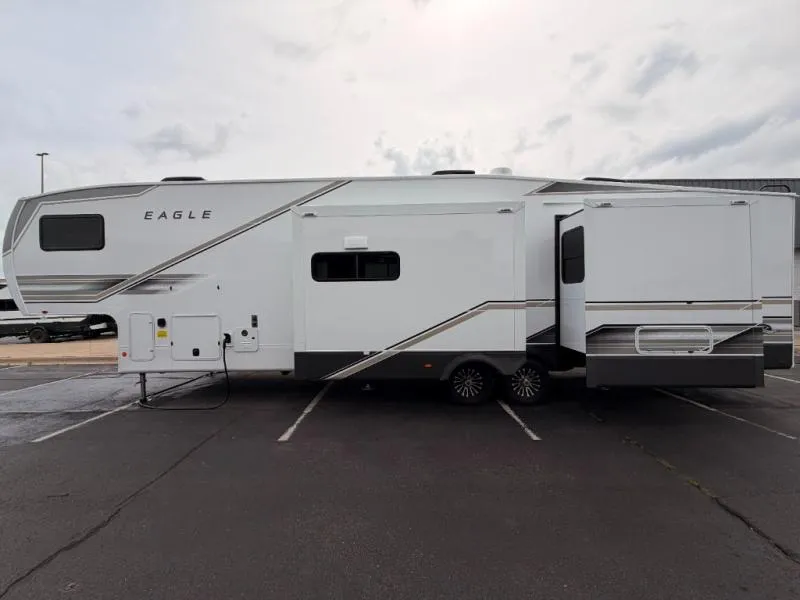 2027 Jayco Eagle 367TBTS - Photo 3
