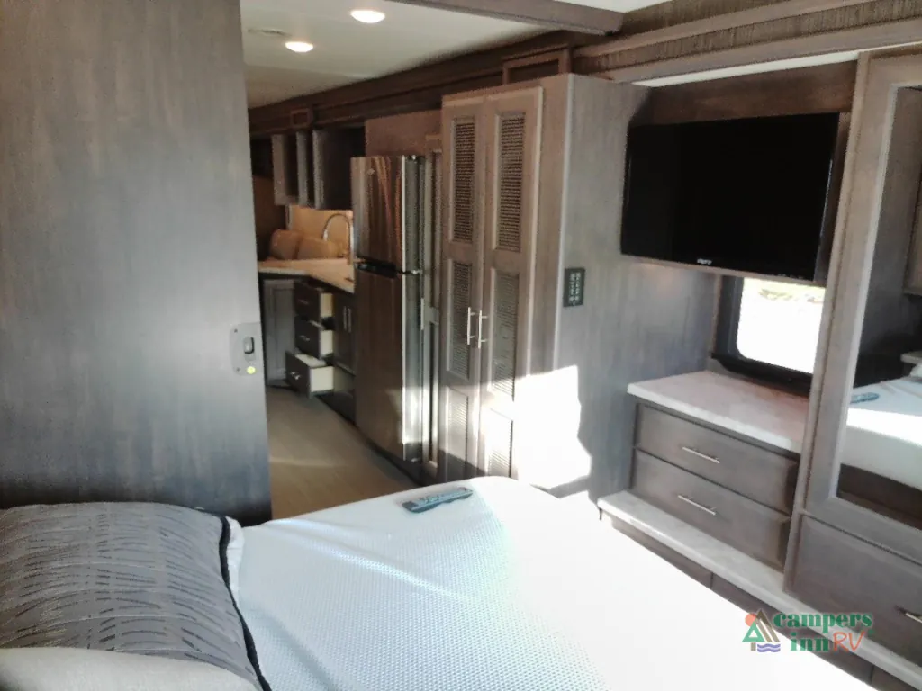 2021 Thor Motor Coach Challenger 35MQ, Photos photo 63