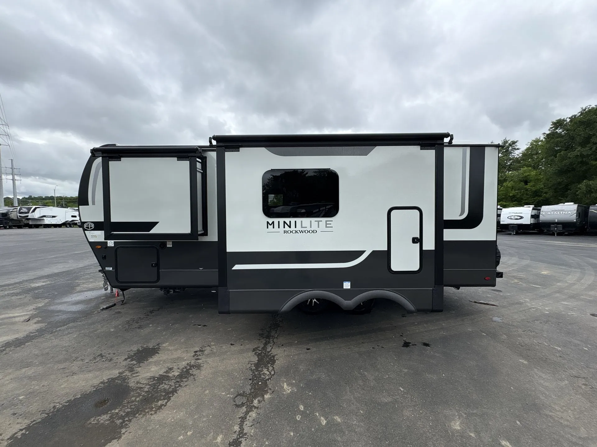 2026 Forest River Rockwood Mini Lite 2513S — Photo 5