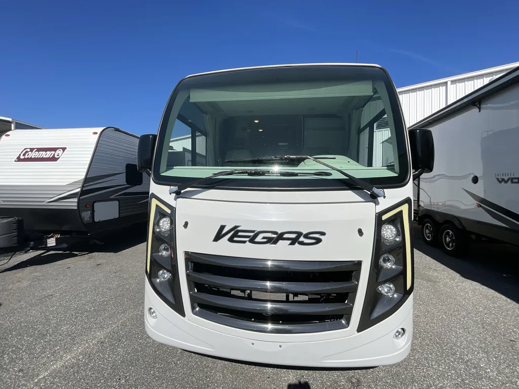 2023 Thor Motor Coach Vegas 24.3, Photos photo 4