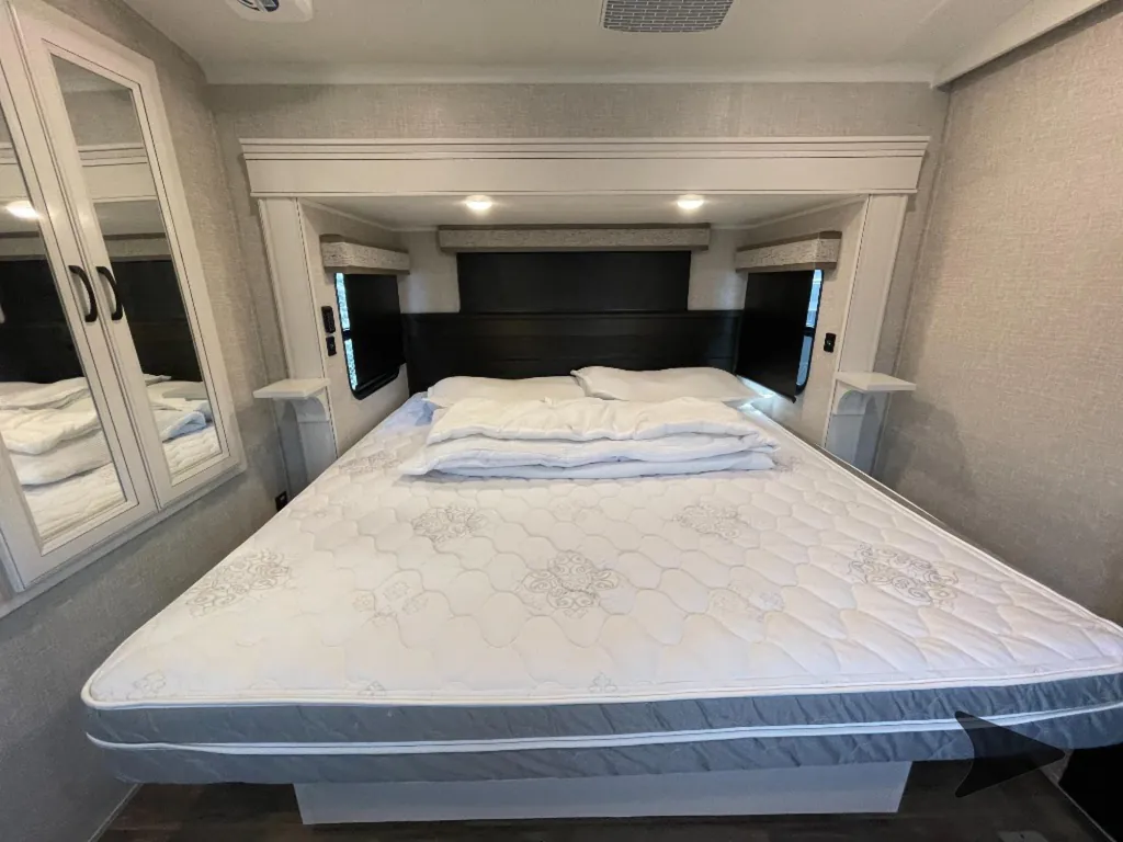 2024 Jayco North Point 387FBTS, Photos photo 33