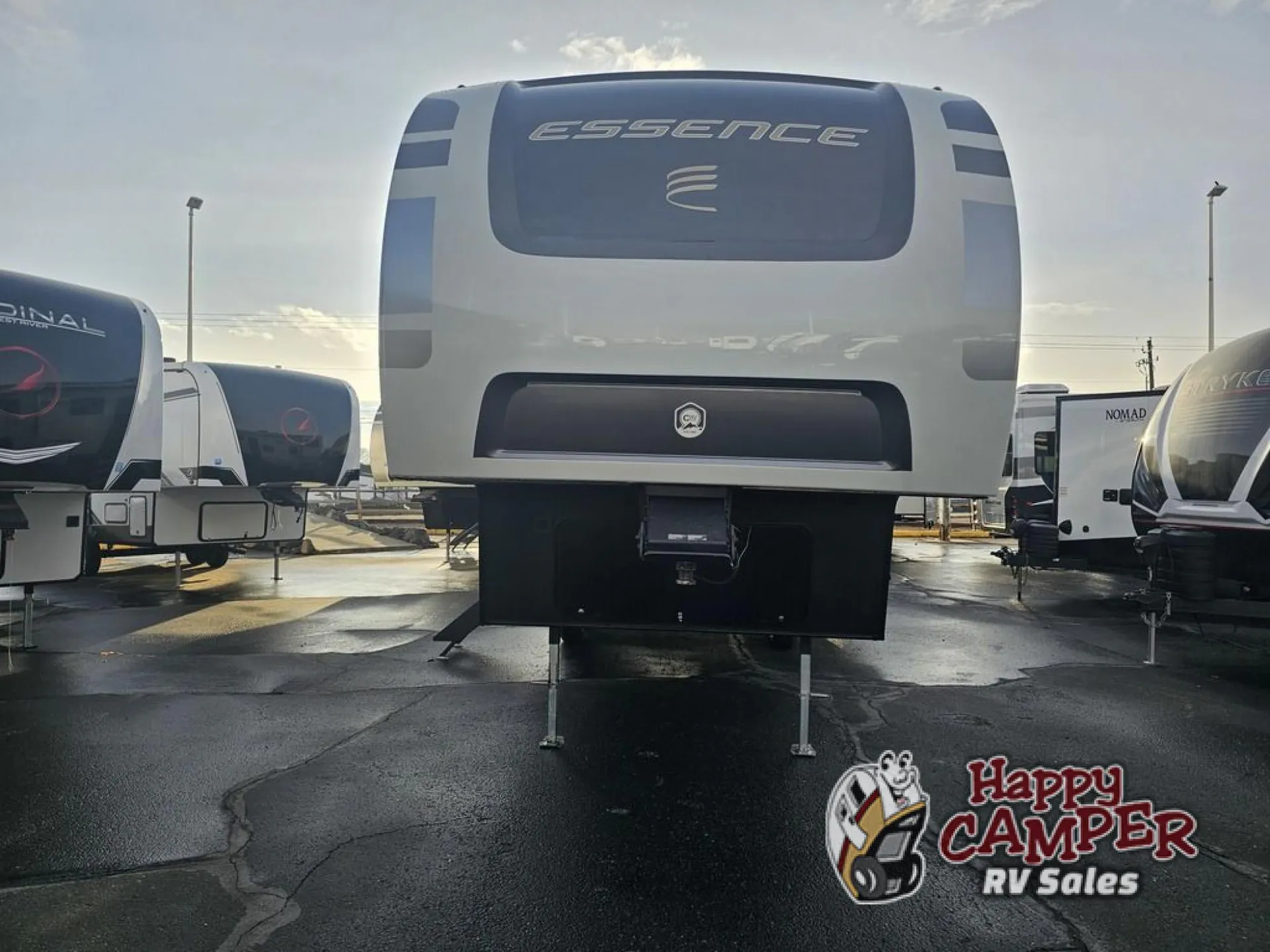 2025 Cruiser RV Essence E-28DB - Photo 4