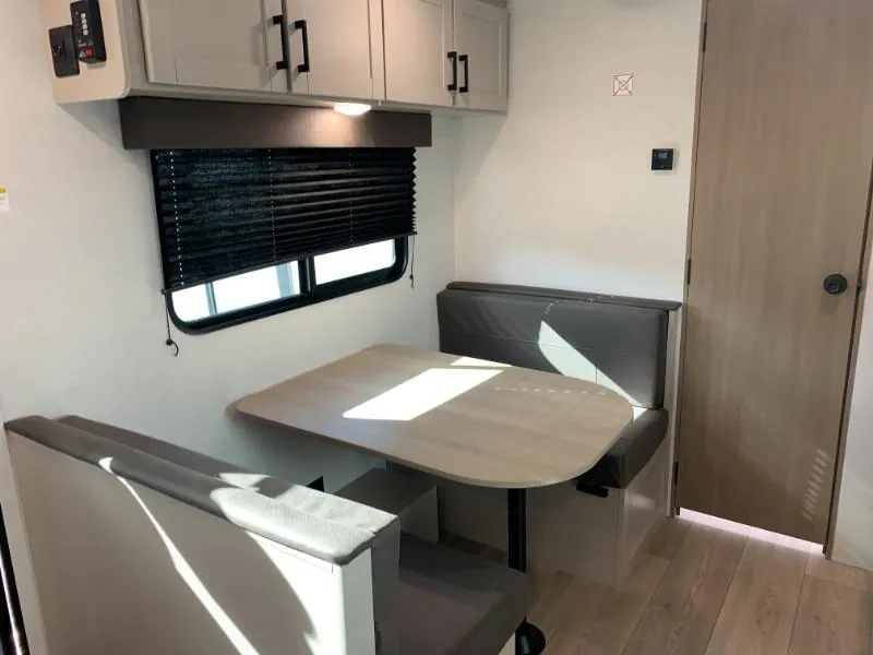 2027 Jayco Jay Flight 175FQ, Photos photo 7