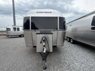 2026 Airstream Trade Wind 25FB - Photo 3