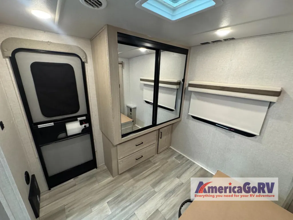 2023 Forest River Rockwood Mini Lite 2516S, Photos photo 10