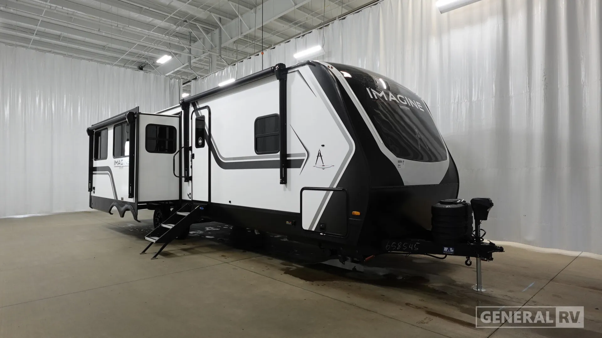 2027 Grand Design Imagine 2970RL - Photo 2