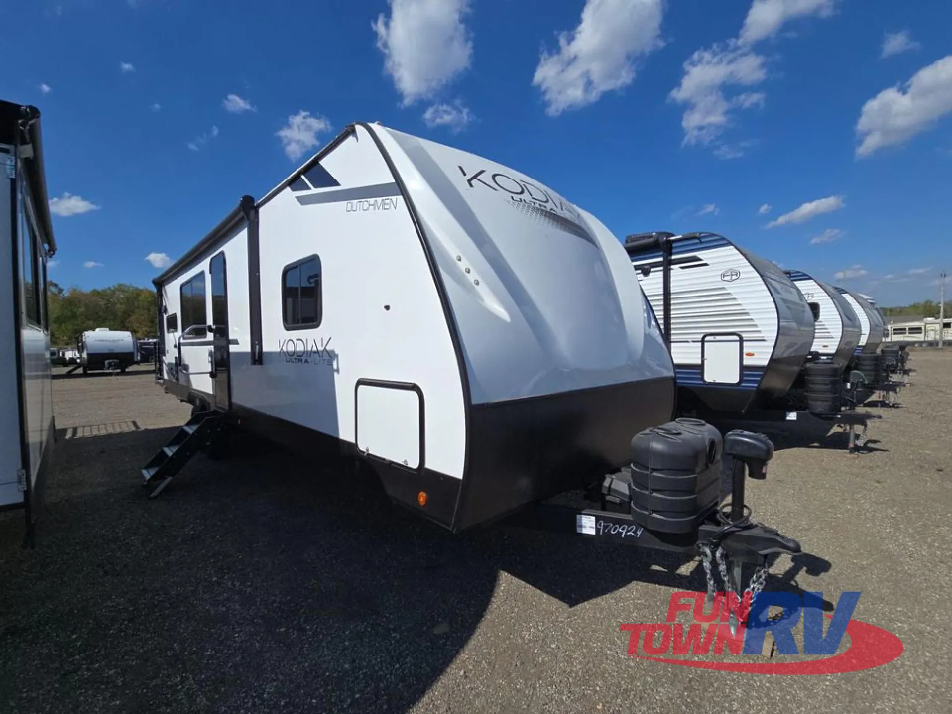 2025 Dutchmen Kodiak 308BHSL - Photo 2