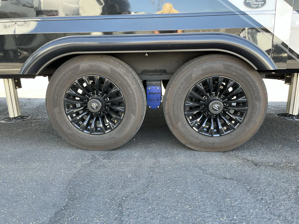 2027 Jayco Pinnacle 32RLTS, Photos photo 28