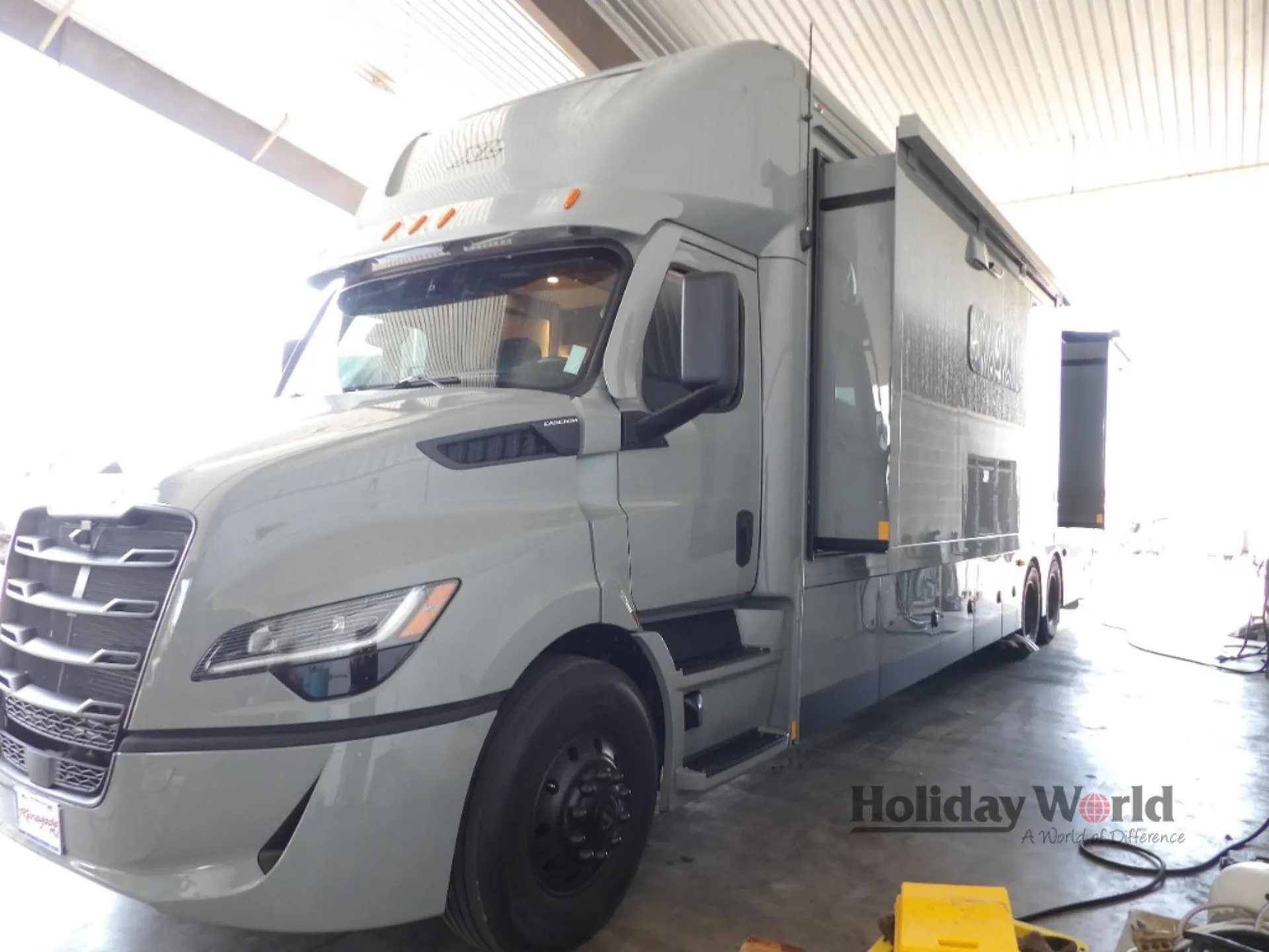 2027 Renegade RV XL 43DB - Photo 4