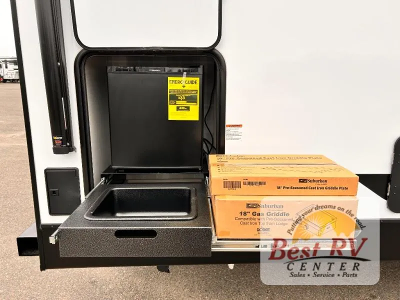2026 Forest River Grand Surveyor 268FKBS - Photo 4