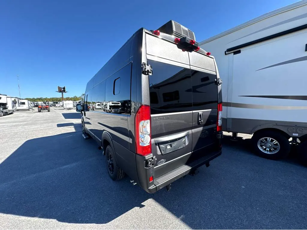 2026 Airstream Rangeline BASE - Photo 4