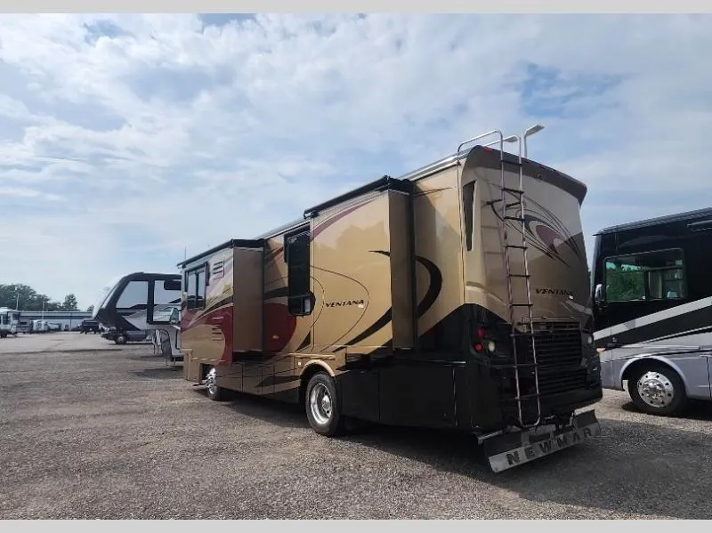 2007 Newmar Ventana Used    3331 - Photo 4