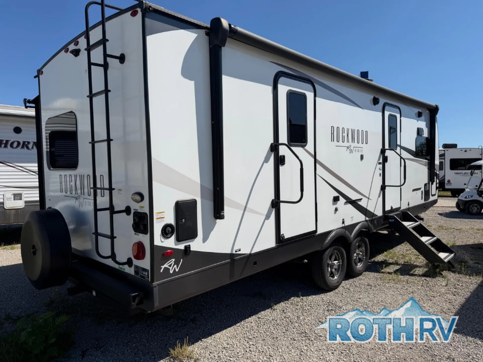 2023 Forest River Rockwood Ultra Lite 2608BS — Photo 7