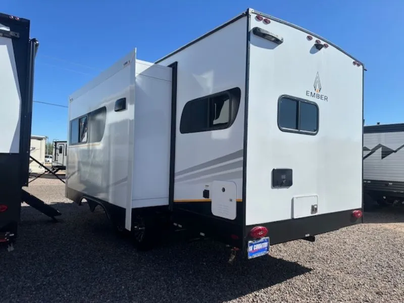 2026 Ember RV E-Series 22MLQ - Photo 3