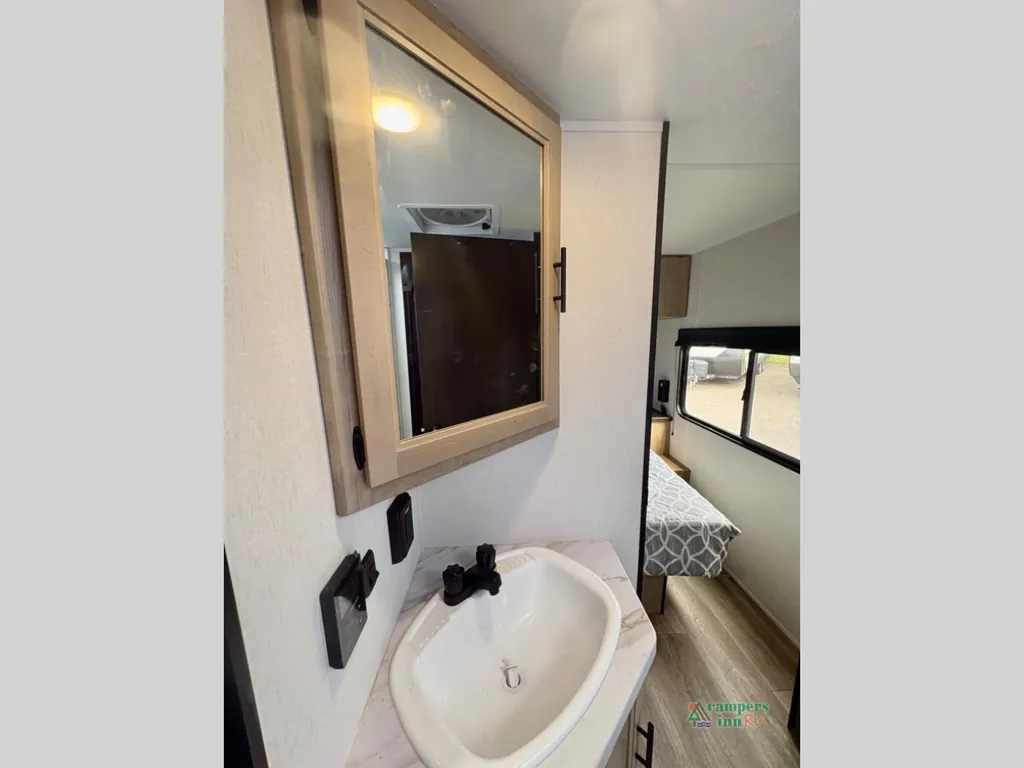 2027 Forest River Cherokee Grey Wolf 29QB, Photos photo 43