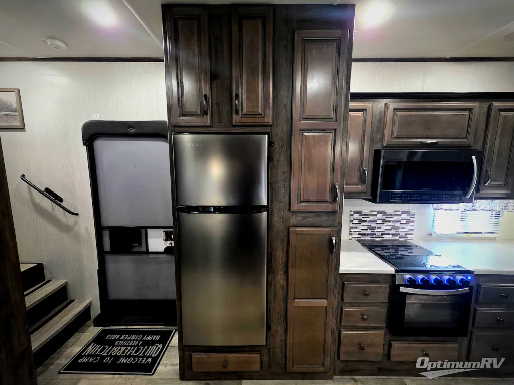 2020 Forest River Sandpiper 3330BH, Photos photo 8