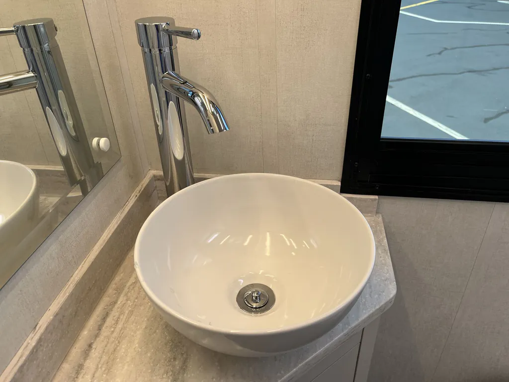 2027 Tiffin Wayfarer 25 PW, Photos photo 21