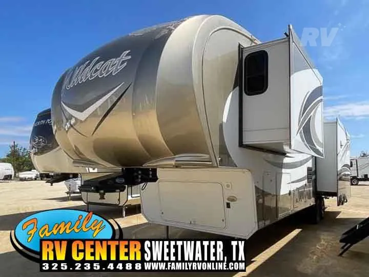 2015 Forest River Wildcat 333MK - Photo 2