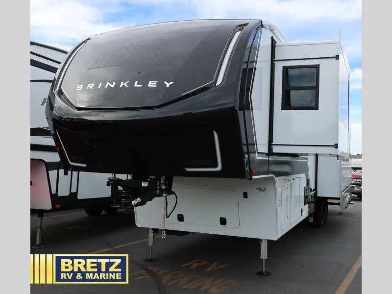 2026 Brinkley Model Z 3515 - Photo 4