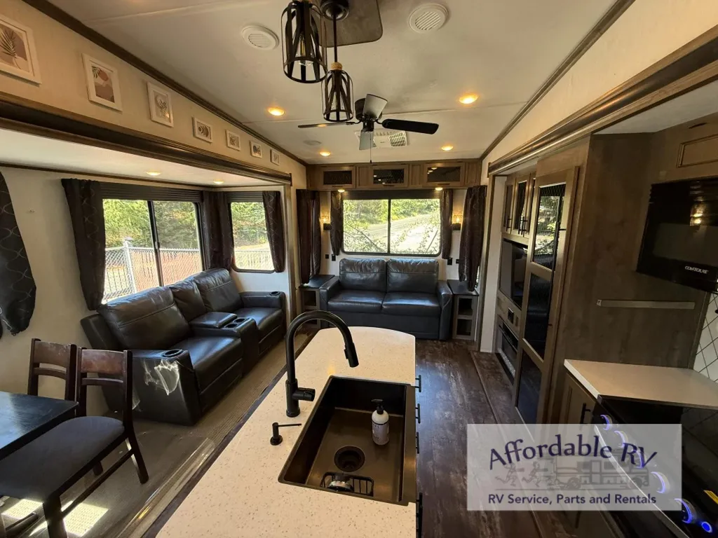 2022 Forest River Sabre 36BHQ, Photos photo 15