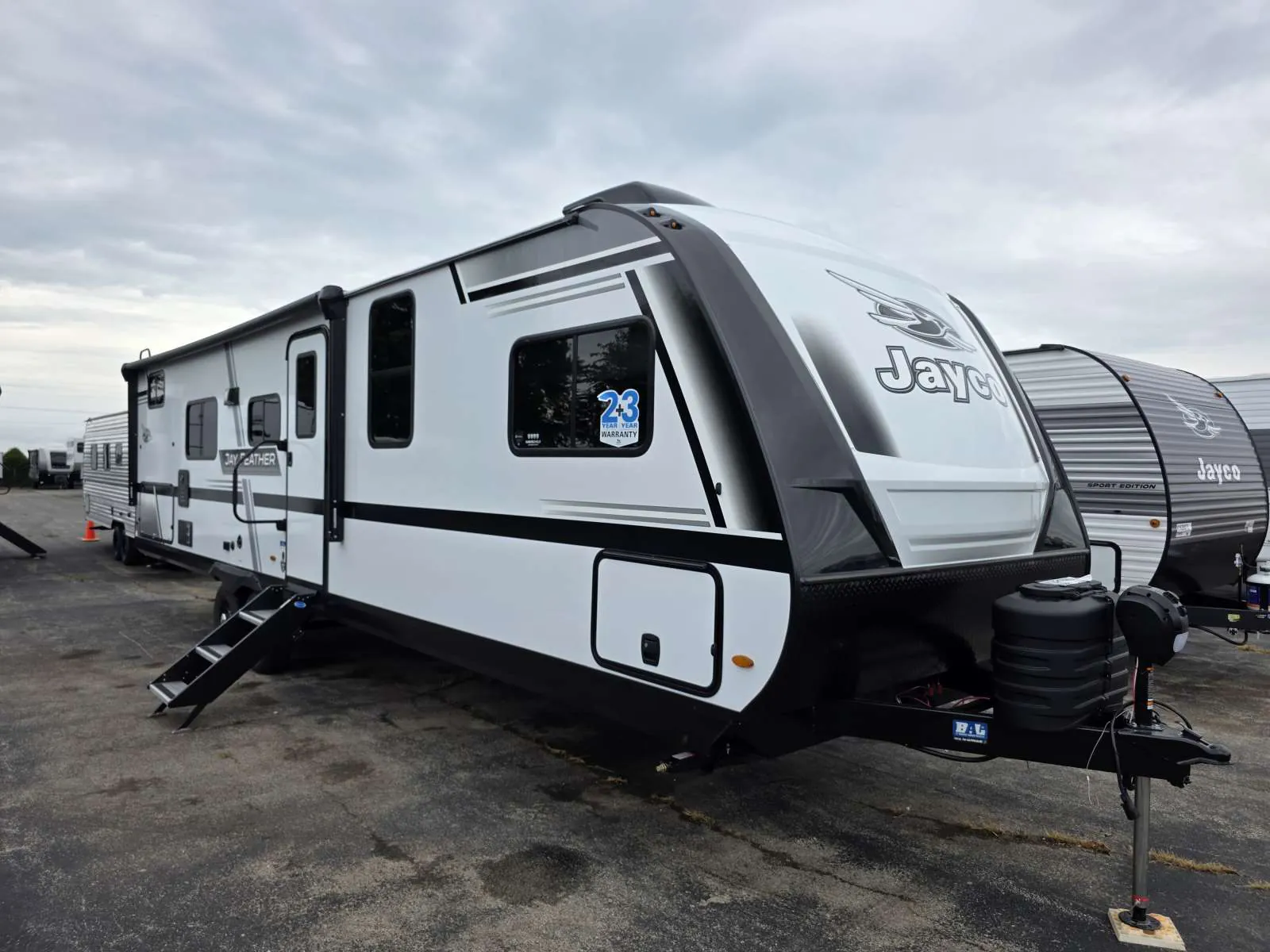 2027 Jayco Jay Feather 29QBH dealer photo 1 from Fourwinds RV
