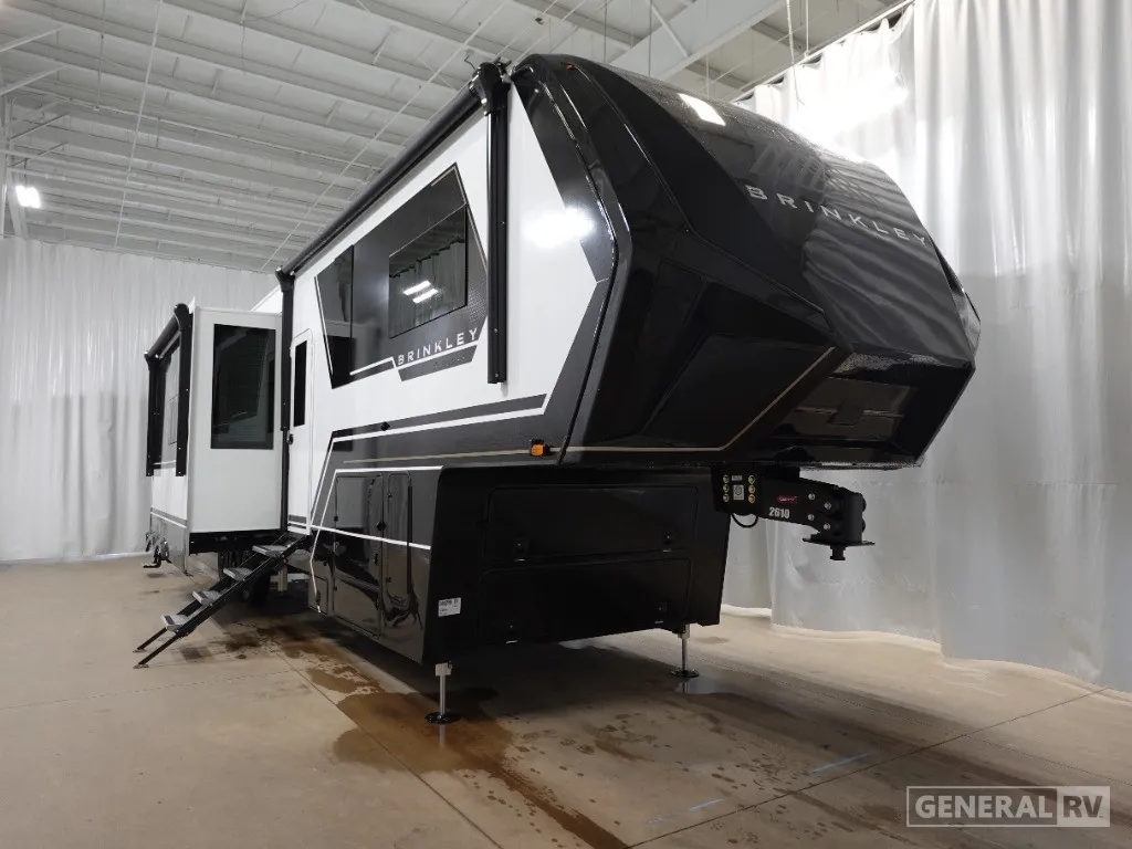 2026 Brinkley Model G 3950 - Photo 2