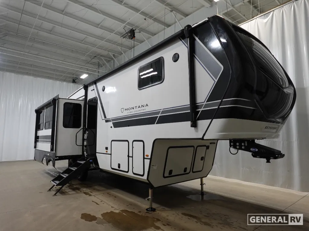 2026 Keystone Montana High Country 295RL - Photo 2